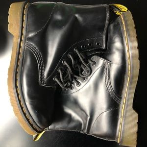 Dr. Marten Original Black